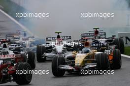 07.09.2008 Francorchamps, Belgium,  Fernando Alonso (ESP), Renault F1 Team, R28 - Formula 1 World Championship, Rd 13, Belgian Grand Prix, Sunday Race