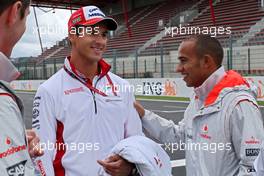 04.09.2008 Francorchamps, Belgium,  Adrian Sutil (GER), Force India F1 Team and Lewis Hamilton (GBR), McLaren Mercedes - Formula 1 World Championship, Rd 13, Belgian Grand Prix, Thursday