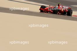 04.04.2008 Sakhir, Bahrain,  Felipe Massa (BRA), Scuderia Ferrari, F2008 - Formula 1 World Championship, Rd 3, Bahrain Grand Prix, Friday Practice