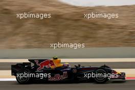 04.04.2008 Sakhir, Bahrain,  Mark Webber (AUS), Red Bull Racing, RB4 - Formula 1 World Championship, Rd 3, Bahrain Grand Prix, Friday Practice