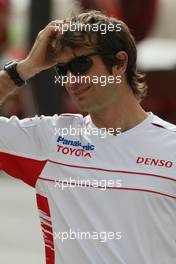 04.04.2008 Sakhir, Bahrain,  Jarno Trulli (ITA), Toyota Racing - Formula 1 World Championship, Rd 3, Bahrain Grand Prix, Friday