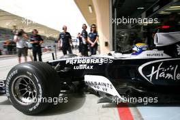 04.04.2008 Sakhir, Bahrain,  Toyota F1 Tea - Formula 1 World Championship, Rd 3, Bahrain Grand Prix, Friday Practice