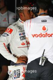 04.04.2008 Sakhir, Bahrain,  Lewis Hamilton (GBR), McLaren Mercedes - Formula 1 World Championship, Rd 3, Bahrain Grand Prix, Friday Practice