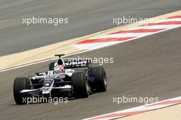 04.04.2008 Sakhir, Bahrain,  Kazuki Nakajima (JPN), Williams F1 Team, FW30 - Formula 1 World Championship, Rd 3, Bahrain Grand Prix, Friday Practice