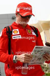 04.04.2008 Sakhir, Bahrain,  Kimi Raikkonen (FIN), Räikkönen, Scuderia Ferrari - Formula 1 World Championship, Rd 3, Bahrain Grand Prix, Friday