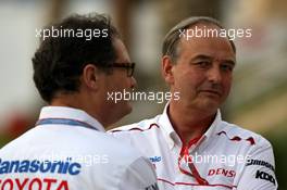 04.04.2008 Sakhir, Bahrain,  John Howett (GBR), Toyota Racing, President TMG, Frank Dernie (GBR), Toyota Racing - Formula 1 World Championship, Rd 3, Bahrain Grand Prix, Friday