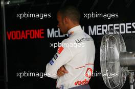 04.04.2008 Sakhir, Bahrain,  Lewis Hamilton (GBR), McLaren Mercedes - Formula 1 World Championship, Rd 3, Bahrain Grand Prix, Friday Practice