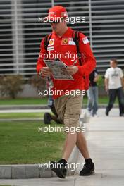 04.04.2008 Sakhir, Bahrain,  Kimi Raikkonen (FIN), Räikkönen, Scuderia Ferrari - Formula 1 World Championship, Rd 3, Bahrain Grand Prix, Friday