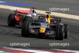 06.04.2008 Sakhir, Bahrain,  David Coulthard (GBR), Red Bull Racing, Adrian Sutil (GER), Force India F1 Team - Formula 1 World Championship, Rd 3, Bahrain Grand Prix, Sunday Race