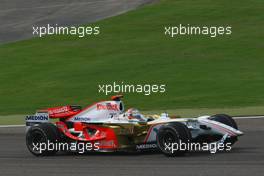 06.04.2008 Sakhir, Bahrain,  Adrian Sutil (GER), Force India F1 Team, VJM-01, damaged front wing - Formula 1 World Championship, Rd 3, Bahrain Grand Prix, Sunday Race
