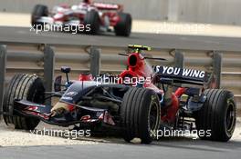 06.04.2008 Sakhir, Bahrain,  The car of Sebastian Vettel (GER), Scuderia Toro Rosso after retiring from the race - Formula 1 World Championship, Rd 3, Bahrain Grand Prix, Sunday Race