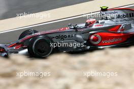05.04.2008 Sakhir, Bahrain,  Heikki Kovalainen (FIN), McLaren Mercedes - Formula 1 World Championship, Rd 3, Bahrain Grand Prix, Saturday Practice