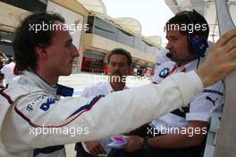 05.04.2008 Sakhir, Bahrain,  Robert Kubica (POL),  BMW Sauber F1 Team and Dr. Mario Theissen (GER), BMW Sauber F1 Team, BMW Motorsport Director - Formula 1 World Championship, Rd 3, Bahrain Grand Prix, Saturday Practice