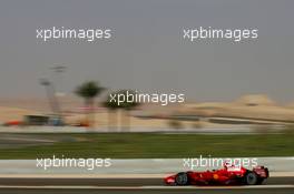 05.04.2008 Sakhir, Bahrain,  Kimi Raikkonen (FIN), Räikkönen, Scuderia Ferrari, F2008 - Formula 1 World Championship, Rd 3, Bahrain Grand Prix, Saturday Qualifying