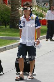 06.04.2008 Sakhir, Bahrain,  Fernando Alonso (ESP), Renault F1 Team - Formula 1 World Championship, Rd 3, Bahrain Grand Prix, Sunday
