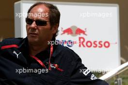 06.04.2008 Sakhir, Bahrain,  Gerhard Berger (AUT), Scuderia Toro Rosso, 50% Team Co Owner - Formula 1 World Championship, Rd 3, Bahrain Grand Prix, Sunday