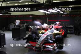 03.04.2008 Sakhir, Bahrain,  Force India cars at night - Formula 1 World Championship, Rd 3, Bahrain Grand Prix, Thursday