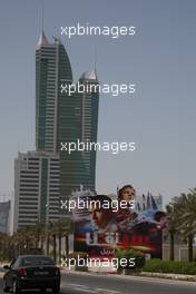 03.04.2008 Sakhir, Bahrain,  F1 Signage on the way to the circuit - Formula 1 World Championship, Rd 3, Bahrain Grand Prix, Thursday