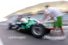 03.04.2008 Sakhir, Bahrain,  Honda Racing F1 Team - Formula 1 World Championship, Rd 3, Bahrain Grand Prix, Thursday