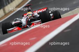 31.10.2008 Sao Paulo, Brazil,  Lewis Hamilton (GBR), McLaren Mercedes, MP4-23 - Formula 1 World Championship, Rd 18, Brazilian Grand Prix, Friday Practice