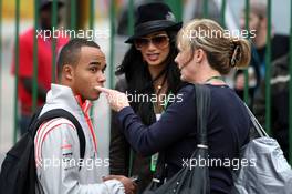 31.10.2008 Sao Paulo, Brazil,  Nicholas Hamilton (GBR), Brother of Lewis Hamilton, McLaren Mercedes, Nicole Scherzinger (USA), Singer in the Pussycat Dolls, girlfriend of Lewis Hamilton (GBR), McLaren Mercedes, Linda Hamilton (GBR), Step-mother of Lewis Hamilton (GBR)  - Formula 1 World Championship, Rd 18, Brazilian Grand Prix, Friday