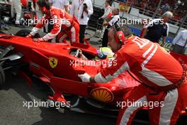 02.11.2008 Sao Paulo, Brazil,  Felipe Massa (BRA), Scuderia Ferrari - Formula 1 World Championship, Rd 18, Brazilian Grand Prix, Sunday Pre-Race Grid