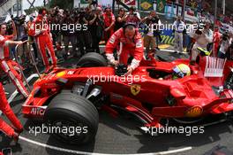 02.11.2008 Sao Paulo, Brazil,  Felipe Massa (BRA), Scuderia Ferrari  - Formula 1 World Championship, Rd 18, Brazilian Grand Prix, Sunday Pre-Race Grid