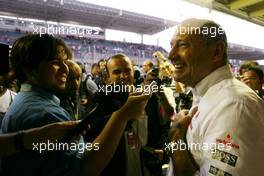 02.11.2008 Sao Paulo, Brazil,  Ron Dennis (GBR), McLaren, Team Principal, Chairman   - Formula 1 World Championship, Rd 18, Brazilian Grand Prix, Sunday Race