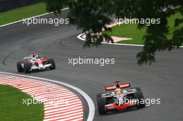 02.11.2008 Sao Paulo, Brazil,  Lewis Hamilton (GBR), McLaren Mercedes, MP4-23 - Formula 1 World Championship, Rd 18, Brazilian Grand Prix, Sunday Race