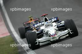 02.11.2008 Sao Paulo, Brazil,  Nick Heidfeld (GER), BMW Sauber F1 Team, F1.08 - Formula 1 World Championship, Rd 18, Brazilian Grand Prix, Sunday Race