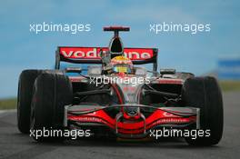 02.11.2008 Sao Paulo, Brazil,  2008 World Champion Lewis Hamilton (GBR), McLaren Mercedes - Formula 1 World Championship, Rd 18, Brazilian Grand Prix, Sunday Race