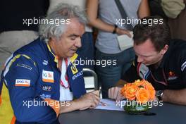 01.11.2008 Sao Paulo, Brazil,  Flavio Briatore (ITA), Renault F1 Team, Team Chief, Managing Director and Christian Horner (GBR), Red Bull Racing, Sporting Director - Formula 1 World Championship, Rd 18, Brazilian Grand Prix, Saturday