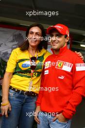 01.11.2008 Sao Paulo, Brazil,  Felipe Massa (BRA), Scuderia Ferrari and his mother Ana Helena (BRA) - Formula 1 World Championship, Rd 18, Brazilian Grand Prix, Saturday