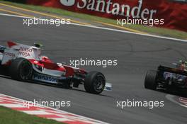 01.11.2008 Sao Paulo, Brazil,  Timo Glock (GER), Toyota F1 Team, TF108, spins - Formula 1 World Championship, Rd 18, Brazilian Grand Prix, Saturday Qualifying