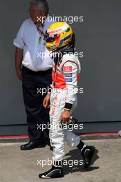 01.11.2008 Sao Paulo, Brazil,  Lewis Hamilton (GBR), McLaren Mercedes - Formula 1 World Championship, Rd 18, Brazilian Grand Prix, Saturday Qualifying