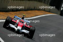 01.11.2008 Sao Paulo, Brazil,  Timo Glock (GER), Toyota F1 Team, TF108 - Formula 1 World Championship, Rd 18, Brazilian Grand Prix, Saturday Qualifying