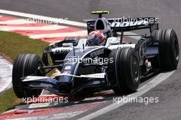 01.11.2008 Sao Paulo, Brazil,  Kazuki Nakajima (JPN), Williams F1 Team  - Formula 1 World Championship, Rd 18, Brazilian Grand Prix, Saturday Qualifying