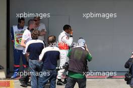 01.11.2008 Sao Paulo, Brazil,  Lewis Hamilton (GBR), McLaren Mercedes - Formula 1 World Championship, Rd 18, Brazilian Grand Prix, Saturday Qualifying