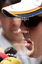 01.11.2008 Sao Paulo, Brazil,  Fernando Alonso (ESP), Renault F1 Team - Formula 1 World Championship, Rd 18, Brazilian Grand Prix, Saturday