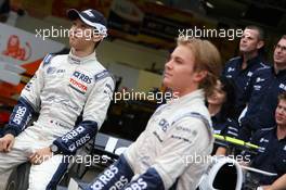 02.11.2008 Sao Paulo, Brazil,  Kazuki Nakajima (JPN), Williams F1 Team, Nico Rosberg (GER), WilliamsF1 Team - Formula 1 World Championship, Rd 18, Brazilian Grand Prix, Sunday