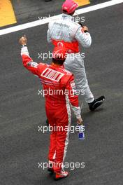 02.11.2008 Sao Paulo, Brazil,  Felipe Massa (BRA), Scuderia Ferrari and Lewis Hamilton (GBR), McLaren Mercedes - Formula 1 World Championship, Rd 18, Brazilian Grand Prix, Sunday