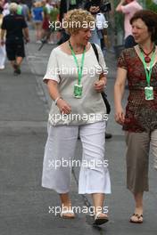 07.06.2008 Montreal, Canada,  Carmen Lockhart, Mother of Lewis Hamilton (GBR), McLaren Mercedes - Formula 1 World Championship, Rd 7, Canadian Grand Prix, Saturday