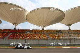 17.10.2008 Shanghai, China,  Robert Kubica (POL), BMW Sauber F1 Team, F1.08 - Formula 1 World Championship, Rd 17, Chinese Grand Prix, Friday Practice