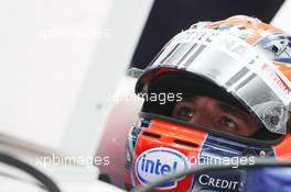 17.10.2008 Shanghai, China,  Robert Kubica (POL),  BMW Sauber F1 Team - Formula 1 World Championship, Rd 17, Chinese Grand Prix, Friday Practice