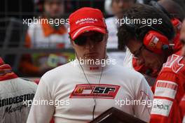 19.10.2008 Shanghai, China,  Kimi Raikkonen (FIN), Räikkönen, Scuderia Ferrari - Formula 1 World Championship, Rd 17, Chinese Grand Prix, Sunday Pre-Race Grid