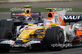19.10.2008 Shanghai, China,  Nelson Piquet Jr (BRA), Renault F1 Team, R28 leads Mark Webber (AUS), Red Bull Racing, RB4 - Formula 1 World Championship, Rd 17, Chinese Grand Prix, Sunday Race