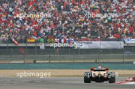 19.10.2008 Shanghai, China,  Nelson Piquet Jr (BRA), Renault F1 Team, R28 - Formula 1 World Championship, Rd 17, Chinese Grand Prix, Sunday Race