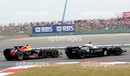 19.10.2008 Shanghai, China,  David Coulthard (GBR), Red Bull Racing and Nico Rosberg (GER), WilliamsF1 Team - Formula 1 World Championship, Rd 17, Chinese Grand Prix, Sunday Race