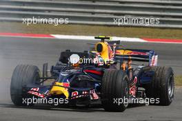 18.10.2008 Shanghai, China,  Mark Webber (AUS), Red Bull Racing stops after a engine blow and fire - Formula 1 World Championship, Rd 17, Chinese Grand Prix, Saturday Practice