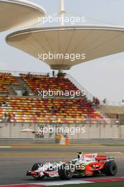 18.10.2008 Shanghai, China,  Giancarlo Fisichella (ITA), Force India F1 Team, VJM-01 - Formula 1 World Championship, Rd 17, Chinese Grand Prix, Saturday Practice
